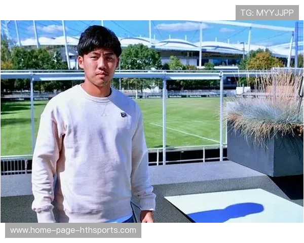 东道主加成：主场球迷如何改变比赛节奏与士气？